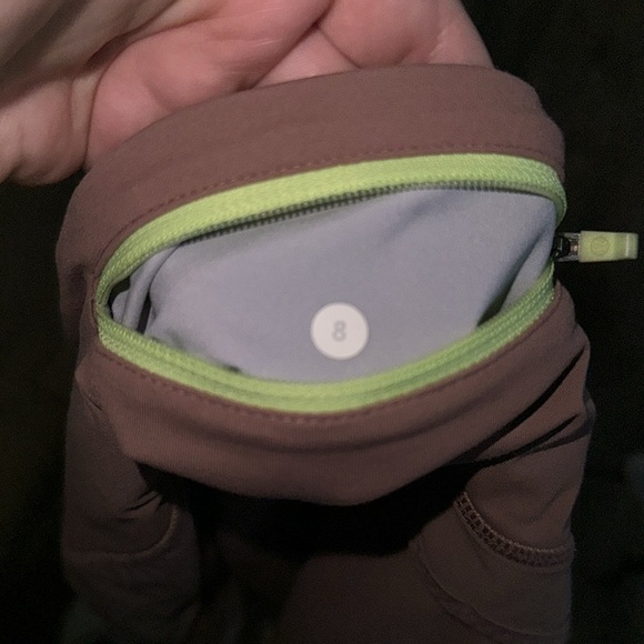 Lululemon shorts - Picture 4 of 4